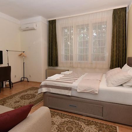 Apartment Nikola Belgrado Exterior foto